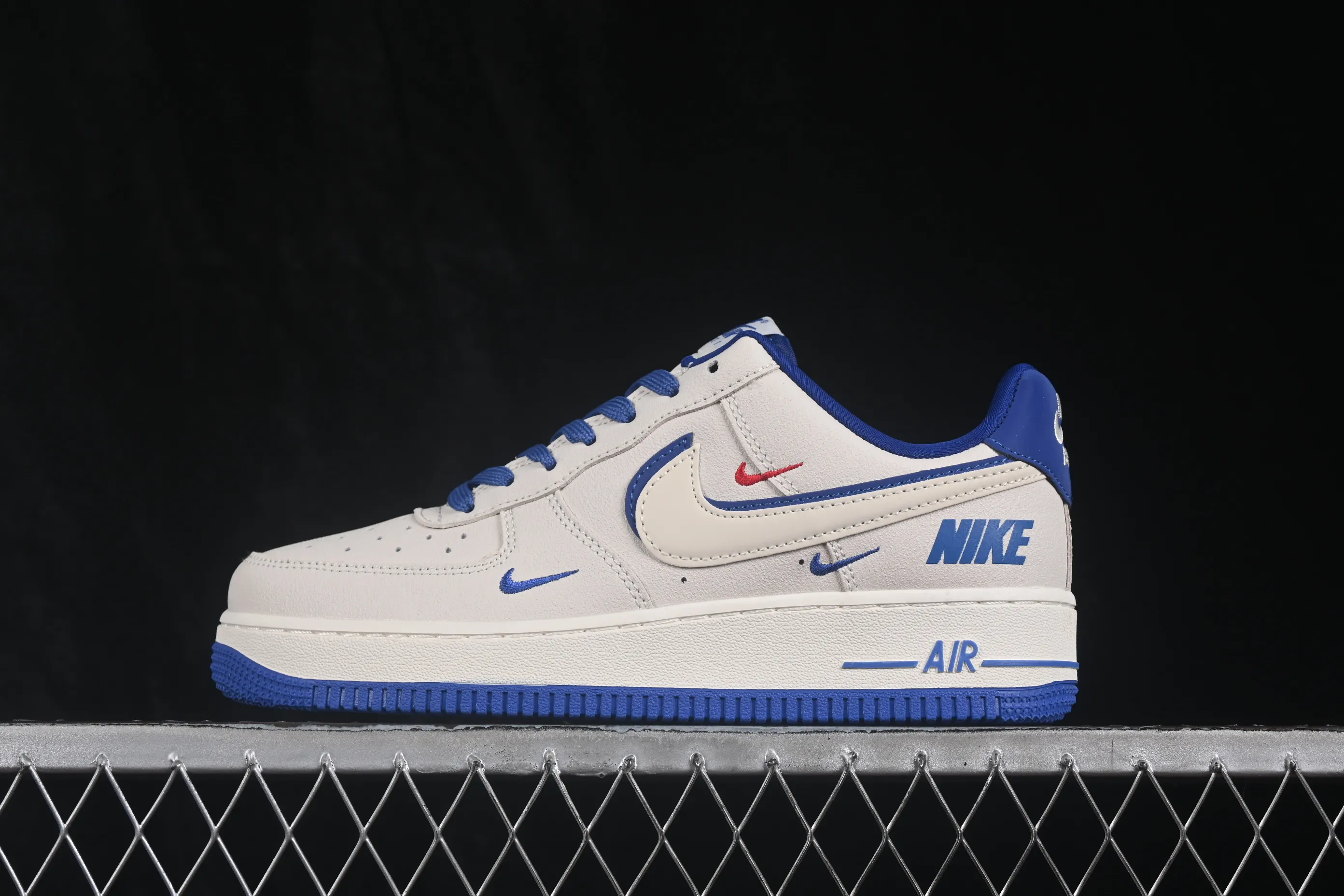 All categories Nk Air Force 1 Air Force series Nk Air Force 1 Low Air Force low-top Nike Air Force 1'07 Low Air Force 1 low-top casual sneakers DF0188-154